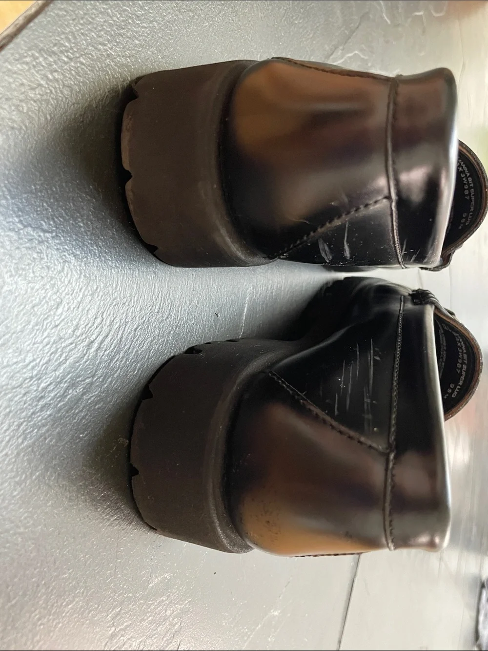 G.H. Bass Weejuns Black Leather Bit Loafers - Picture 5 of 9